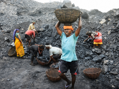 Govt opens entry for private entities to speed up coal exploration | Govt opens entry for private entities to speed up coal exploration