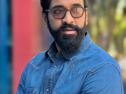 Manchu Vishnu consoles family of Pahalgam terror attack victim | Manchu Vishnu consoles family of Pahalgam terror attack victim Manchu Vishnu consoles family of Pahalgam terror attack victim | Manchu Vishnu consoles family of Pahalgam terror attack victim