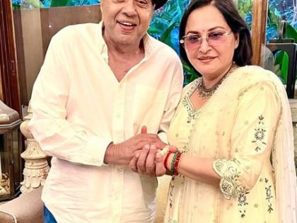 Dharmendra meets his 'lovely co-star' Jaya Prada: 'Extremely happy to see them' | Dharmendra meets his 'lovely co-star' Jaya Prada: 'Extremely happy to see them' Dharmendra meets his 'lovely co-star' Jaya Prada: 'Extremely happy to see them' | Dharmendra meets his 'lovely co-star' Jaya Prada: 'Extremely happy to see them'