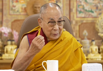 Dalai Lama greets Australian PM Albanese for winning second term | Dalai Lama greets Australian PM Albanese for winning second term Dalai Lama greets Australian PM Albanese for winning second term | Dalai Lama greets Australian PM Albanese for winning second term