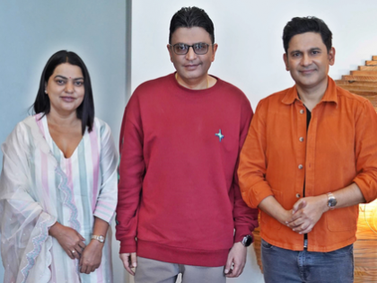 Bhushan Kumar joins hands with Manoj Muntashir to honour his late father’s vision of devotional music | Bhushan Kumar joins hands with Manoj Muntashir to honour his late father’s vision of devotional music Bhushan Kumar joins hands with Manoj Muntashir to honour his late father’s vision of devotional music | Bhushan Kumar joins hands with Manoj Muntashir to honour his late father’s vision of devotional music