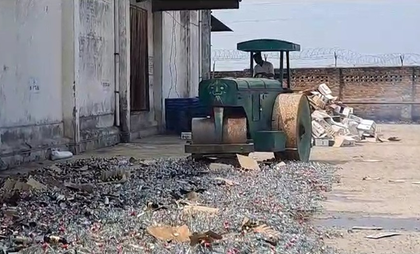 Gujarat: Liquor valued at Rs 52.46 lakh destroyed in Jamnagar | Gujarat: Liquor valued at Rs 52.46 lakh destroyed in Jamnagar Gujarat: Liquor valued at Rs 52.46 lakh destroyed in Jamnagar | Gujarat: Liquor valued at Rs 52.46 lakh destroyed in Jamnagar
