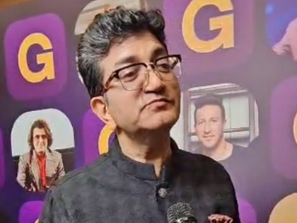Sonu Nigam row: Prasoon Joshi says languages are a binding factor in Indian society | Sonu Nigam row: Prasoon Joshi says languages are a binding factor in Indian society Sonu Nigam row: Prasoon Joshi says languages are a binding factor in Indian society | Sonu Nigam row: Prasoon Joshi says languages are a binding factor in Indian society