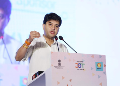 PM Modi’s resolve transformed India into a global digital leader: Jyotiraditya Scindia | PM Modi’s resolve transformed India into a global digital leader: Jyotiraditya Scindia PM Modi’s resolve transformed India into a global digital leader: Jyotiraditya Scindia | PM Modi’s resolve transformed India into a global digital leader: Jyotiraditya Scindia