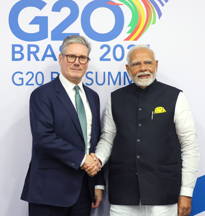 PM Modi seals historic India-UK Free Trade Agreement, zero duty on 99 pc Indian exports | PM Modi seals historic India-UK Free Trade Agreement, zero duty on 99 pc Indian exports PM Modi seals historic India-UK Free Trade Agreement, zero duty on 99 pc Indian exports | PM Modi seals historic India-UK Free Trade Agreement, zero duty on 99 pc Indian exports
