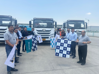 GreenLine partners with Shriram Finance to scale up green logistics | GreenLine partners with Shriram Finance to scale up green logistics GreenLine partners with Shriram Finance to scale up green logistics | GreenLine partners with Shriram Finance to scale up green logistics
