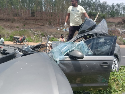 Nine killed in two separate road accidents in Karnataka | Nine killed in two separate road accidents in Karnataka Nine killed in two separate road accidents in Karnataka | Nine killed in two separate road accidents in Karnataka