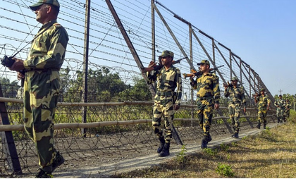 Security beefed up in Assam along B'desh border amid India-Pak tensions | Security beefed up in Assam along B'desh border amid India-Pak tensions Security beefed up in Assam along B'desh border amid India-Pak tensions | Security beefed up in Assam along B'desh border amid India-Pak tensions