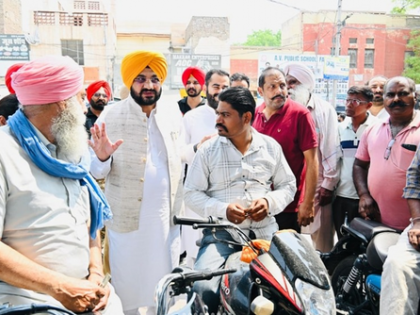 Punjab ministers assess preparedness in forward areas | Punjab ministers assess preparedness in forward areas Punjab ministers assess preparedness in forward areas | Punjab ministers assess preparedness in forward areas