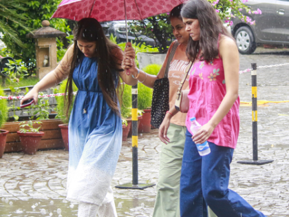 Delhi records wettest May; IMD issues 'Orange Alert' for today | Delhi records wettest May; IMD issues 'Orange Alert' for today Delhi records wettest May; IMD issues 'Orange Alert' for today | Delhi records wettest May; IMD issues 'Orange Alert' for today