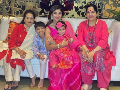 Shilpa Shetty says 'Happy Mother’s Day to mine and yours' | Shilpa Shetty says 'Happy Mother’s Day to mine and yours' Shilpa Shetty says 'Happy Mother’s Day to mine and yours' | Shilpa Shetty says 'Happy Mother’s Day to mine and yours'