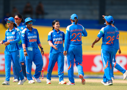 Smriti, Amanjot, Sneh help India clinch ODI tri-series beating SL by 97 runs | Smriti, Amanjot, Sneh help India clinch ODI tri-series beating SL by 97 runs Smriti, Amanjot, Sneh help India clinch ODI tri-series beating SL by 97 runs | Smriti, Amanjot, Sneh help India clinch ODI tri-series beating SL by 97 runs