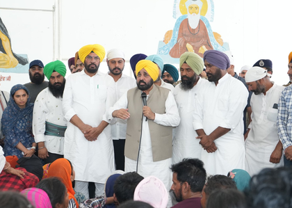 Methanol responsible for 17 hooch deaths; 10 arrested: Punjab Police | Methanol responsible for 17 hooch deaths; 10 arrested: Punjab Police Methanol responsible for 17 hooch deaths; 10 arrested: Punjab Police | Methanol responsible for 17 hooch deaths; 10 arrested: Punjab Police