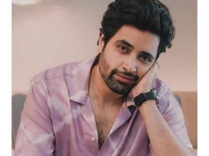 Adivi Sesh responds to Japanese fan's request seeking photo with him in Tokyo | Adivi Sesh responds to Japanese fan's request seeking photo with him in Tokyo Adivi Sesh responds to Japanese fan's request seeking photo with him in Tokyo | Adivi Sesh responds to Japanese fan's request seeking photo with him in Tokyo