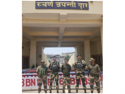 Four days after ceasefire understanding, Pakistan repatriates BSF jawan to India | Four days after ceasefire understanding, Pakistan repatriates BSF jawan to India Four days after ceasefire understanding, Pakistan repatriates BSF jawan to India | Four days after ceasefire understanding, Pakistan repatriates BSF jawan to India