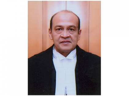 Cash at judge's residence: SC refuses urgent listing of plea seeking FIR | Cash at judge's residence: SC refuses urgent listing of plea seeking FIR Cash at judge's residence: SC refuses urgent listing of plea seeking FIR | Cash at judge's residence: SC refuses urgent listing of plea seeking FIR