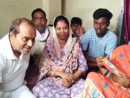 Family celebrates release of BSF Jawan Purnam Shaw after three weeks of captivity in Pakistan | Family celebrates release of BSF Jawan Purnam Shaw after three weeks of captivity in Pakistan Family celebrates release of BSF Jawan Purnam Shaw after three weeks of captivity in Pakistan | Family celebrates release of BSF Jawan Purnam Shaw after three weeks of captivity in Pakistan