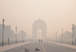 Delhi's air quality in 'very poor' category with average AQI at 305; Wazirpur, Mundka soar above 400 | Delhi's air quality in 'very poor' category with average AQI at 305; Wazirpur, Mundka soar above 400