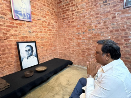 Maharashtra proposes grand memorial at Cellular Jail in hounor of Veer Savarkar | Maharashtra proposes grand memorial at Cellular Jail in hounor of Veer Savarkar Maharashtra proposes grand memorial at Cellular Jail in hounor of Veer Savarkar | Maharashtra proposes grand memorial at Cellular Jail in hounor of Veer Savarkar
