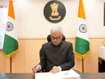 Election Commissioner Vivek Joshi reviews preparations for Bihar Assembly polls | Election Commissioner Vivek Joshi reviews preparations for Bihar Assembly polls Election Commissioner Vivek Joshi reviews preparations for Bihar Assembly polls | Election Commissioner Vivek Joshi reviews preparations for Bihar Assembly polls