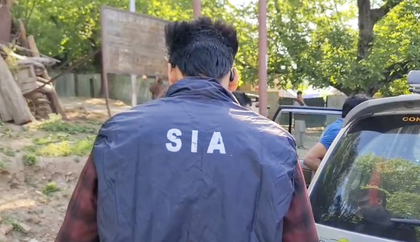 SIA carries out multiple, simultaneous raids in Kashmir | SIA carries out multiple, simultaneous raids in Kashmir SIA carries out multiple, simultaneous raids in Kashmir | SIA carries out multiple, simultaneous raids in Kashmir
