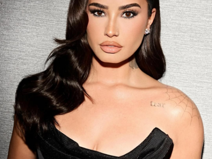 Demi Lovato comes out in support of Chrissy Teigen after her alcohol confession | Demi Lovato comes out in support of Chrissy Teigen after her alcohol confession Demi Lovato comes out in support of Chrissy Teigen after her alcohol confession | Demi Lovato comes out in support of Chrissy Teigen after her alcohol confession