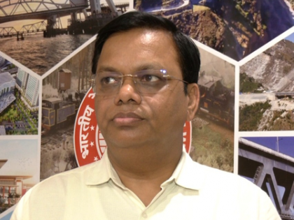Amrit Bharat scheme: Over 100 railway stations to be dedicated to nation on May 22 | Amrit Bharat scheme: Over 100 railway stations to be dedicated to nation on May 22 Amrit Bharat scheme: Over 100 railway stations to be dedicated to nation on May 22 | Amrit Bharat scheme: Over 100 railway stations to be dedicated to nation on May 22