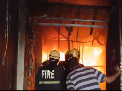 Eight killed in building fire near Hyderabad's Charminar | Eight killed in building fire near Hyderabad's Charminar Eight killed in building fire near Hyderabad's Charminar | Eight killed in building fire near Hyderabad's Charminar
