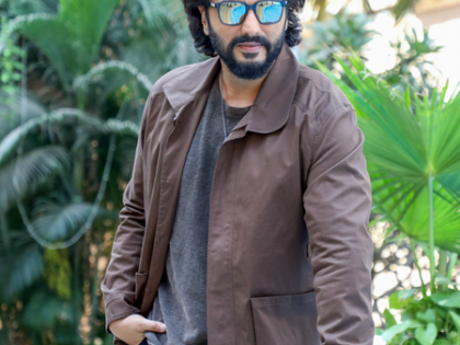 Arjun Kapoor remembers his late grandparents as 'Sardar Ka Grandson' turns 4 | Arjun Kapoor remembers his late grandparents as 'Sardar Ka Grandson' turns 4 Arjun Kapoor remembers his late grandparents as 'Sardar Ka Grandson' turns 4 | Arjun Kapoor remembers his late grandparents as 'Sardar Ka Grandson' turns 4