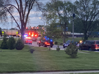 Two dead, one missing after train hits pedestrians in US | Two dead, one missing after train hits pedestrians in US Two dead, one missing after train hits pedestrians in US | Two dead, one missing after train hits pedestrians in US