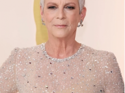 Jamie Lee Curtis talks about keeping in touch with Lindsay Lohan after their first movie | Jamie Lee Curtis talks about keeping in touch with Lindsay Lohan after their first movie Jamie Lee Curtis talks about keeping in touch with Lindsay Lohan after their first movie | Jamie Lee Curtis talks about keeping in touch with Lindsay Lohan after their first movie