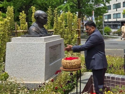 All-party delegation pays floral tributes to Mahatma Gandhi in Tokyo | All-party delegation pays floral tributes to Mahatma Gandhi in Tokyo All-party delegation pays floral tributes to Mahatma Gandhi in Tokyo | All-party delegation pays floral tributes to Mahatma Gandhi in Tokyo