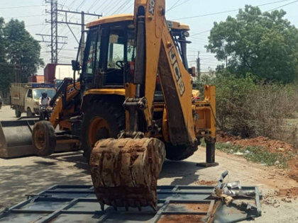 Demolition of illegal structures, encroachments in Greater Hyderabad continue | Demolition of illegal structures, encroachments in Greater Hyderabad continue Demolition of illegal structures, encroachments in Greater Hyderabad continue | Demolition of illegal structures, encroachments in Greater Hyderabad continue