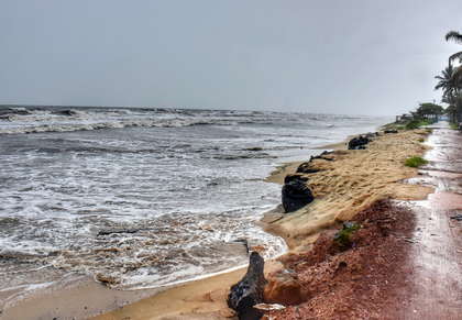 IMD warns of low-pressure area in Arabian Sea, fishermen advised to stay ashore | IMD warns of low-pressure area in Arabian Sea, fishermen advised to stay ashore IMD warns of low-pressure area in Arabian Sea, fishermen advised to stay ashore | IMD warns of low-pressure area in Arabian Sea, fishermen advised to stay ashore