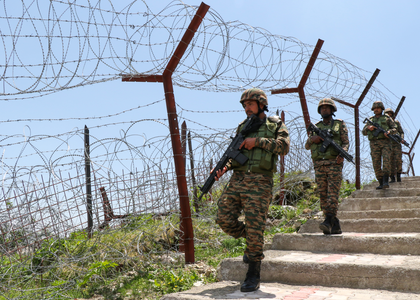 Two terrorists killed, Army foils infiltration bid on LoC in Poonch | Two terrorists killed, Army foils infiltration bid on LoC in Poonch