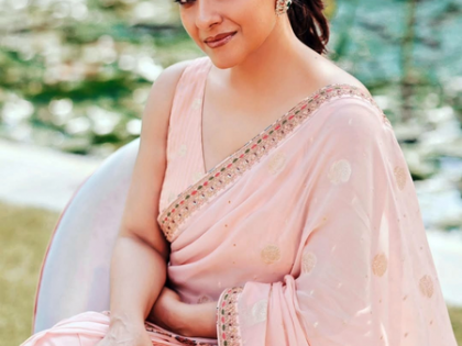 Kajol visits city of joy to seek her Ma’s blessings | Kajol visits city of joy to seek her Ma’s blessings Kajol visits city of joy to seek her Ma’s blessings | Kajol visits city of joy to seek her Ma’s blessings