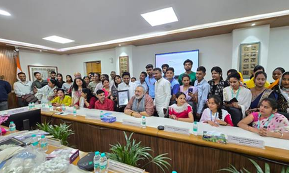 Samarth scheme: 3.20 lakh beneficiaries receive placements to date | Samarth scheme: 3.20 lakh beneficiaries receive placements to date Samarth scheme: 3.20 lakh beneficiaries receive placements to date | Samarth scheme: 3.20 lakh beneficiaries receive placements to date