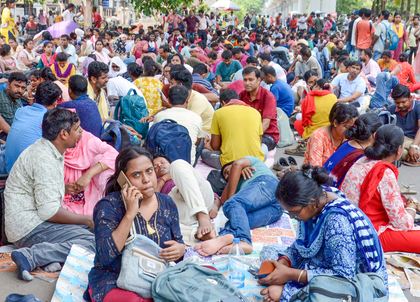 WBSSC job scam: Protesting teachers give deadline to Education Minister, threaten to escalate stir | WBSSC job scam: Protesting teachers give deadline to Education Minister, threaten to escalate stir WBSSC job scam: Protesting teachers give deadline to Education Minister, threaten to escalate stir | WBSSC job scam: Protesting teachers give deadline to Education Minister, threaten to escalate stir