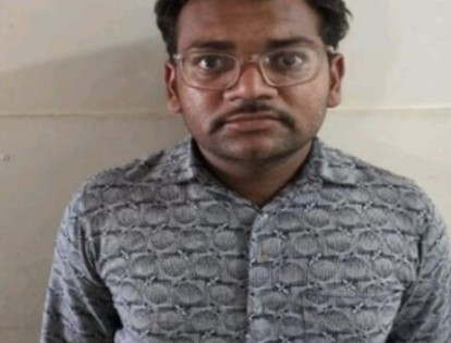 Gujarat man arrested on charges of spying for Pakistan | Gujarat man arrested on charges of spying for Pakistan Gujarat man arrested on charges of spying for Pakistan | Gujarat man arrested on charges of spying for Pakistan
