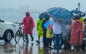 Monsoon rains wreak havoc in Kerala; several trains running late | Monsoon rains wreak havoc in Kerala; several trains running late Monsoon rains wreak havoc in Kerala; several trains running late | Monsoon rains wreak havoc in Kerala; several trains running late