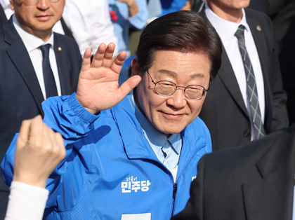 South Korea: DP candidate Lee's lawyer denies all charges in trial over misusing public funds | South Korea: DP candidate Lee's lawyer denies all charges in trial over misusing public funds South Korea: DP candidate Lee's lawyer denies all charges in trial over misusing public funds | South Korea: DP candidate Lee's lawyer denies all charges in trial over misusing public funds