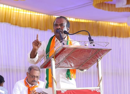 'Pakistani' remark against officer by BJP leader triggers row in K'taka; cops prepare to initiate action | 'Pakistani' remark against officer by BJP leader triggers row in K'taka; cops prepare to initiate action 'Pakistani' remark against officer by BJP leader triggers row in K'taka; cops prepare to initiate action | 'Pakistani' remark against officer by BJP leader triggers row in K'taka; cops prepare to initiate action