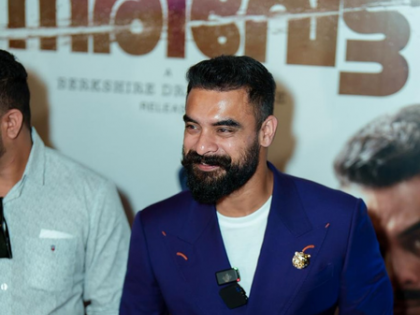 I had a memorable premier of Narivetta in Brisbane, says Tovino Thomas | I had a memorable premier of Narivetta in Brisbane, says Tovino Thomas I had a memorable premier of Narivetta in Brisbane, says Tovino Thomas | I had a memorable premier of Narivetta in Brisbane, says Tovino Thomas