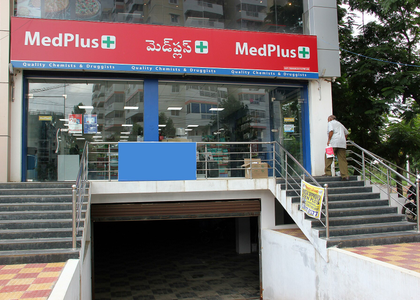 MedPlus Health's operational revenue down 3.3 pc sequentially in Q4 | MedPlus Health's operational revenue down 3.3 pc sequentially in Q4 MedPlus Health's operational revenue down 3.3 pc sequentially in Q4 | MedPlus Health's operational revenue down 3.3 pc sequentially in Q4