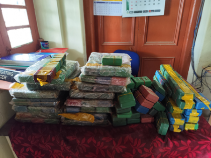 Drugs valued at Rs 9.70 cr seized in Mizoram, Manipur; 4 held | Drugs valued at Rs 9.70 cr seized in Mizoram, Manipur; 4 held Drugs valued at Rs 9.70 cr seized in Mizoram, Manipur; 4 held | Drugs valued at Rs 9.70 cr seized in Mizoram, Manipur; 4 held