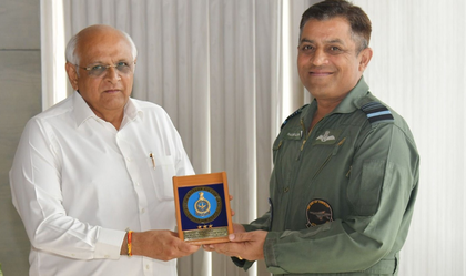 Air Marshal Nagesh Kapoor meets Gujarat CM in Gandhinagar | Air Marshal Nagesh Kapoor meets Gujarat CM in Gandhinagar Air Marshal Nagesh Kapoor meets Gujarat CM in Gandhinagar | Air Marshal Nagesh Kapoor meets Gujarat CM in Gandhinagar