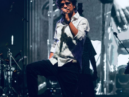 Papon performs unreleased song from ‘Metro In Dino’, talks about his collaboration with Pritam | Papon performs unreleased song from ‘Metro In Dino’, talks about his collaboration with Pritam Papon performs unreleased song from ‘Metro In Dino’, talks about his collaboration with Pritam | Papon performs unreleased song from ‘Metro In Dino’, talks about his collaboration with Pritam