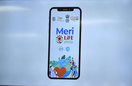 85.5 pc of Indian households now own at least 1 smartphone: Centre | 85.5 pc of Indian households now own at least 1 smartphone: Centre