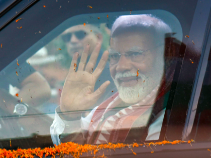 PM Modi holds key party meeting in Patna after grand roadshow | PM Modi holds key party meeting in Patna after grand roadshow PM Modi holds key party meeting in Patna after grand roadshow | PM Modi holds key party meeting in Patna after grand roadshow