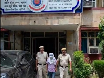 Delhi Police bust high-value courier theft case, arrest one | Delhi Police bust high-value courier theft case, arrest one Delhi Police bust high-value courier theft case, arrest one | Delhi Police bust high-value courier theft case, arrest one